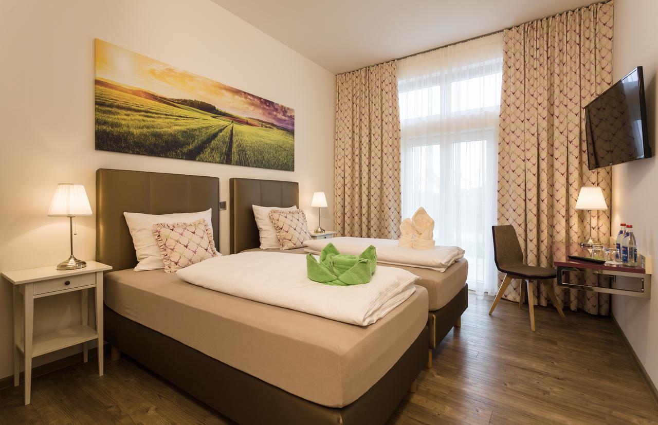 Wuschl Lounge Hotell Kuhbach  Eksteriør bilde