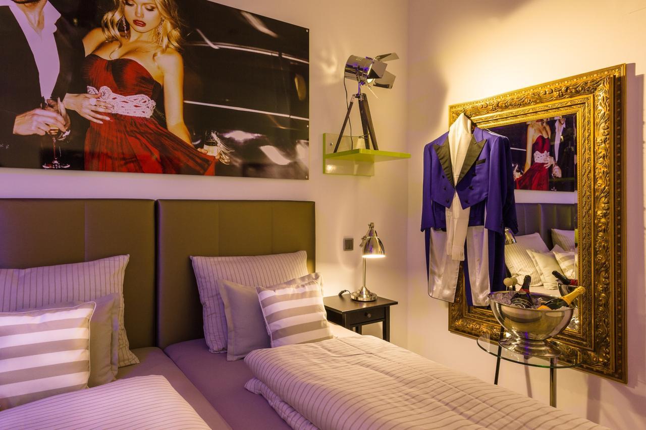 Wuschl Lounge Hotell Kuhbach  Eksteriør bilde